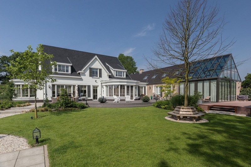 Landelijke woning met zwembad